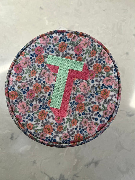 Round Up Jewlery Case